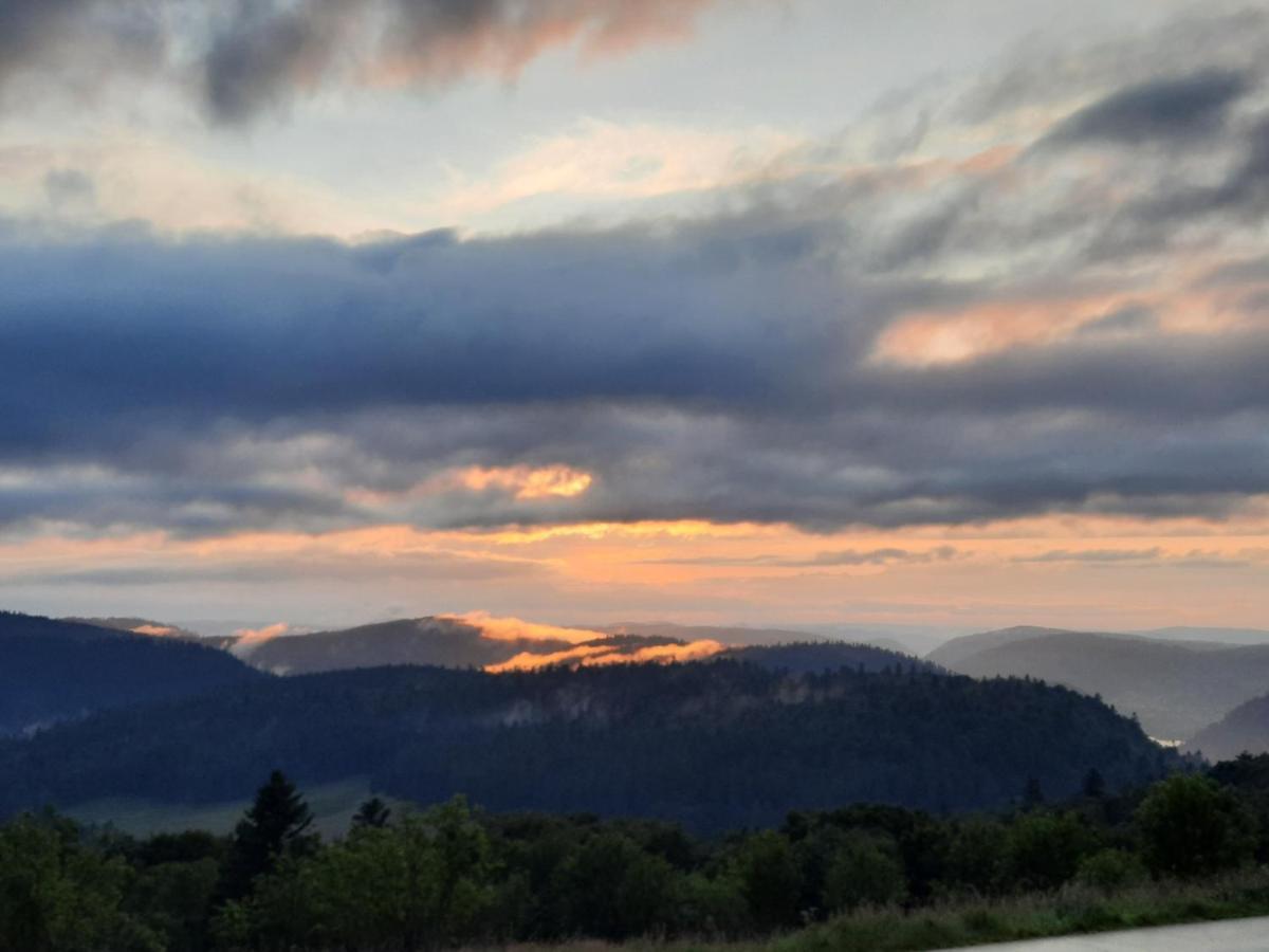 Au Coeur Des Lacs - Chambres D'Hotes Gerardmer Luaran gambar