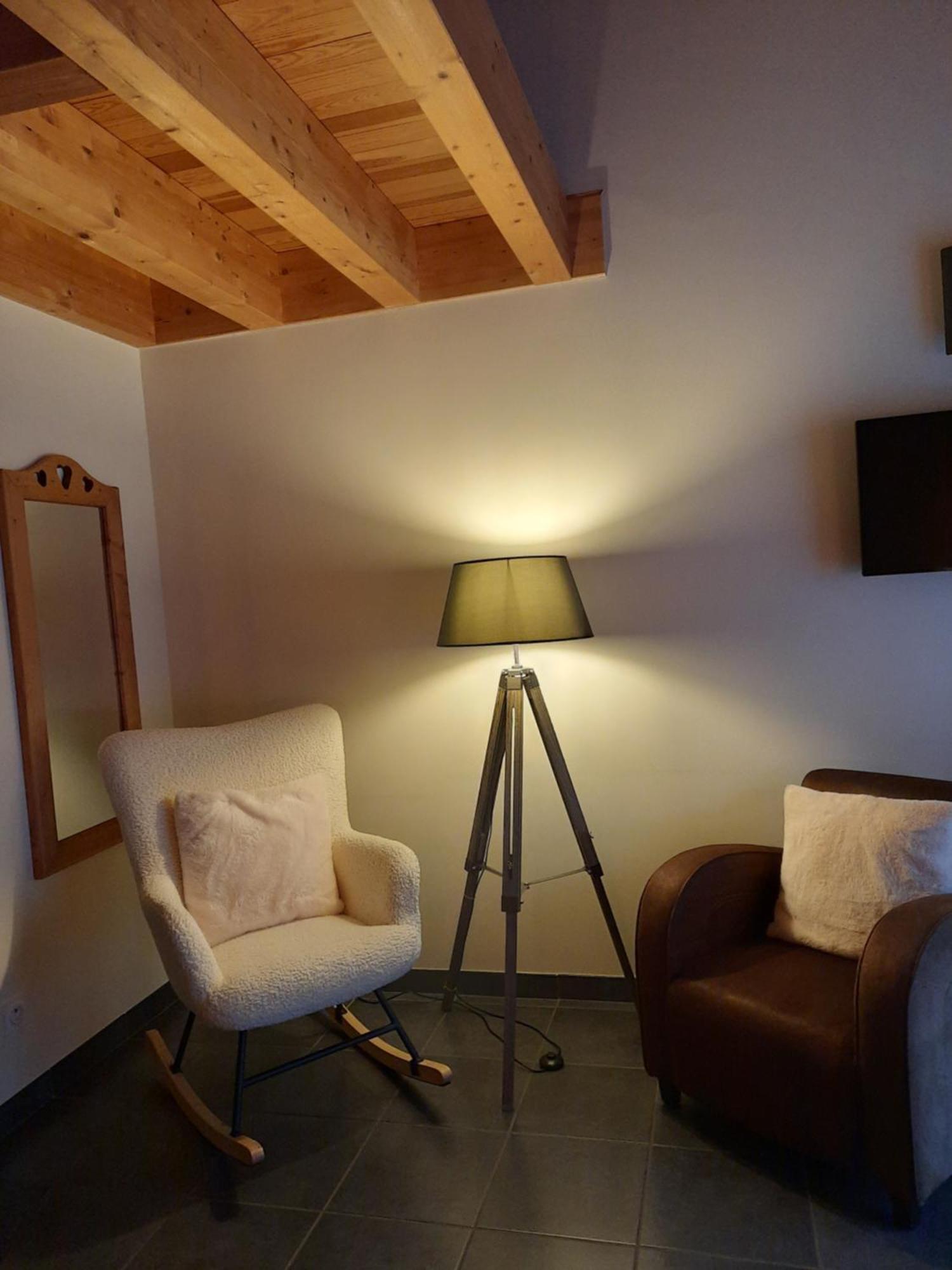 Au Coeur Des Lacs - Chambres D'Hotes Gerardmer Bilik gambar